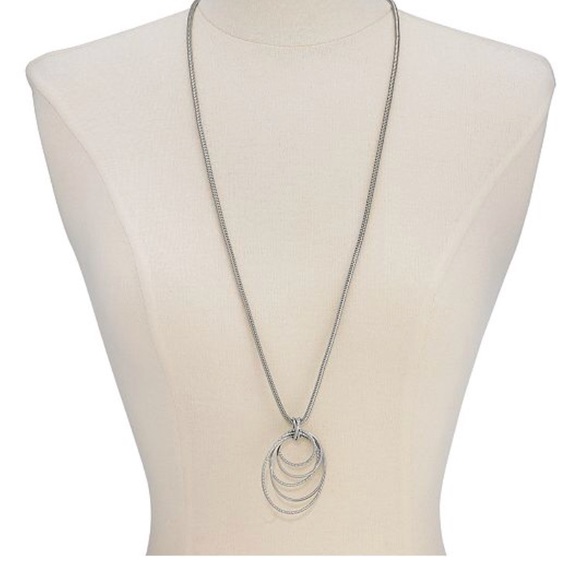 Silver pendant necklace - Picture 1 of 2